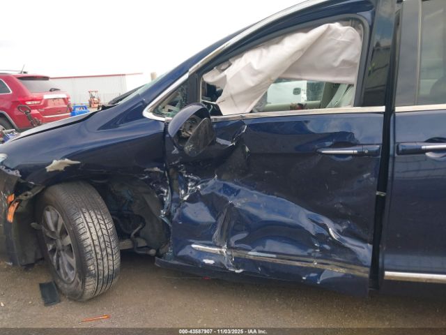 2019 CHRYSLER PACIFICA 2C4RC1EGXKR627372 Photo 5