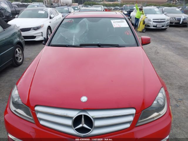 2013 MERCEDES-BENZ C 250 WDDGF4HB3DR254481 Photo 5