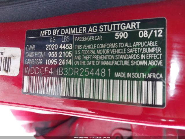 2013 MERCEDES-BENZ C 250 WDDGF4HB3DR254481 Photo 8