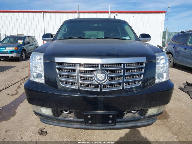 43588103 :رقم المزاد ، 1GYFK63887R350680 vin ، 2007 Cadillac Escalade Standard مزاد بيع