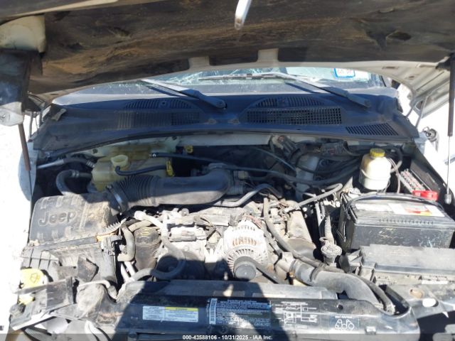 2005 JEEP LIBERTY 1J4GL58K15W516021 Photo 9