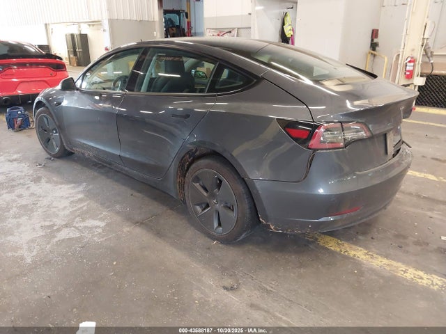 2023 TESLA MODEL 3 5YJ3E1EA5PF450535 Photo 2