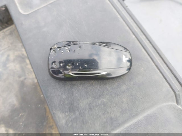 2016 TESLA MODEL S 5YJSA1E28GF171368 Photo 10