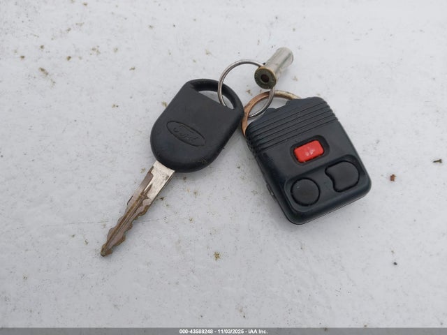 2005 FORD F-150 1FTVF12525NA04094 Photo 10