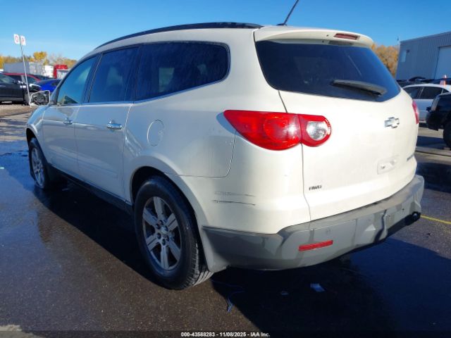 2012 CHEVROLET TRAVERSE 1GNKVJED4CJ190449 Photo 2