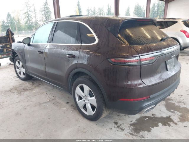 2019 PORSCHE CAYENNE WP1AA2AY3KDA05382 Photo 2