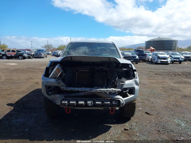 5TFCZ5AN7KX174247 Toyota Tacoma 4wd Sr5