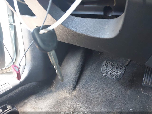 Продаж на аукціоні авто 2011 Mazda Mazda3 I Sport, vin: JM1BL1UF6B1439379, номер лоту: 43588372