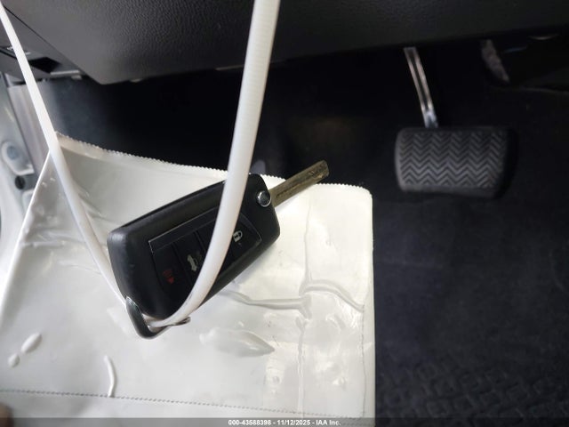 2020 TOYOTA COROLLA JTDEPRAE0LJ001437 Photo 10