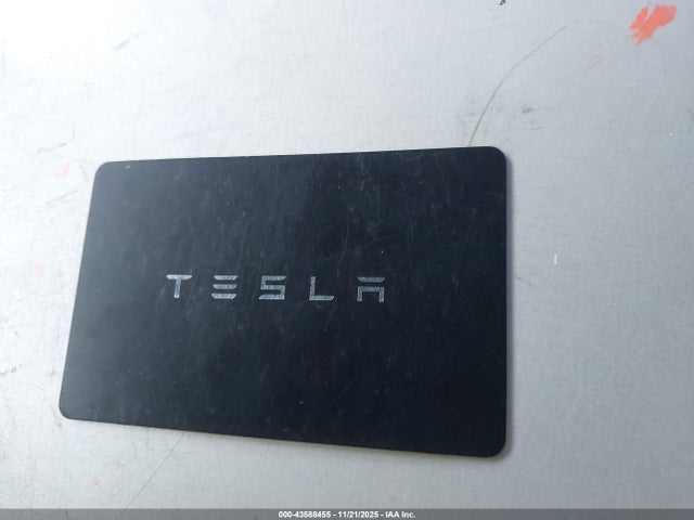 2023 TESLA MODEL 3 5YJ3E1EA5PF638293 Photo 10