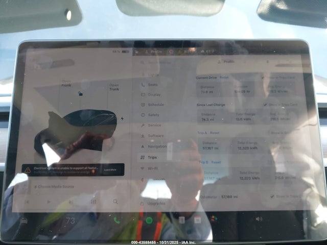 2023 TESLA MODEL 3 5YJ3E1EA5PF638293 Photo 6