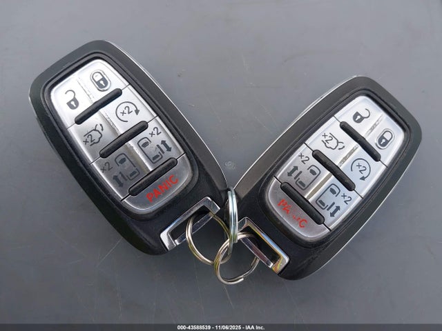 2C4RC1GGXHR729051 Chrysler Pacifica Limited