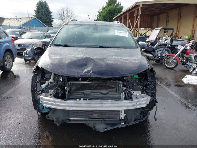 2C4RC1GGXHR729051 Chrysler Pacifica Limited
