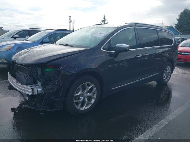 2C4RC1GGXHR729051 Chrysler Pacifica Limited