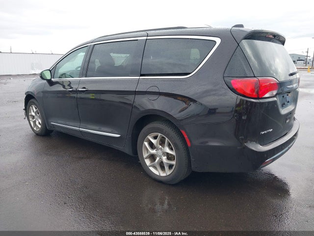 2C4RC1GGXHR729051 Chrysler Pacifica Limited