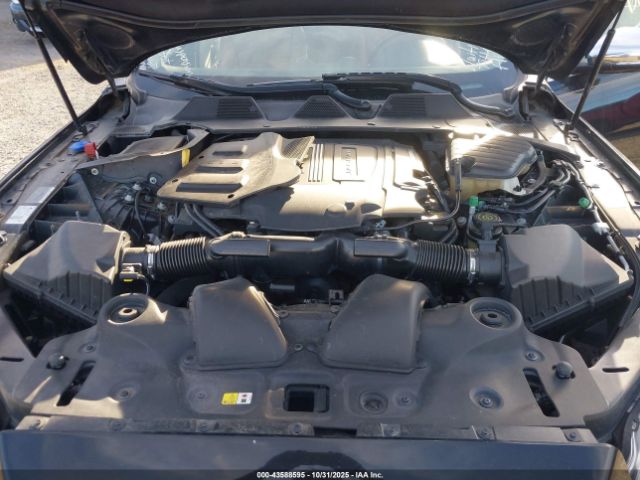 2015 JAGUAR XJ SAJWJ2GD4F8V90002 Photo 9