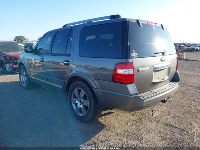 2010 FORD EXPEDITION 1FMJU1K50AEA29912 Photo 2