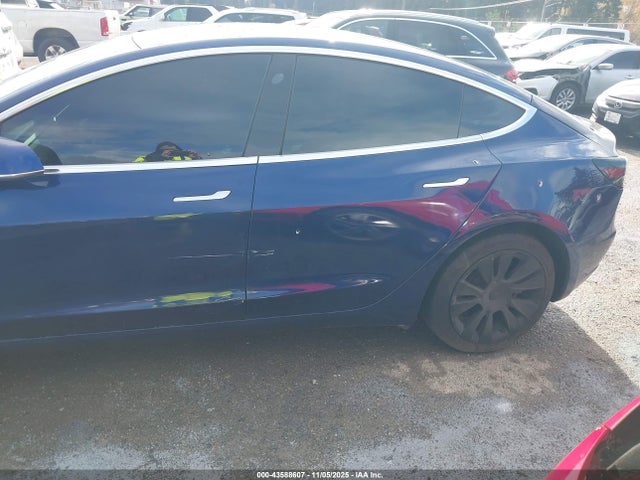 2019 TESLA MODEL 3 5YJ3E1EB9KF452550 Photo 5