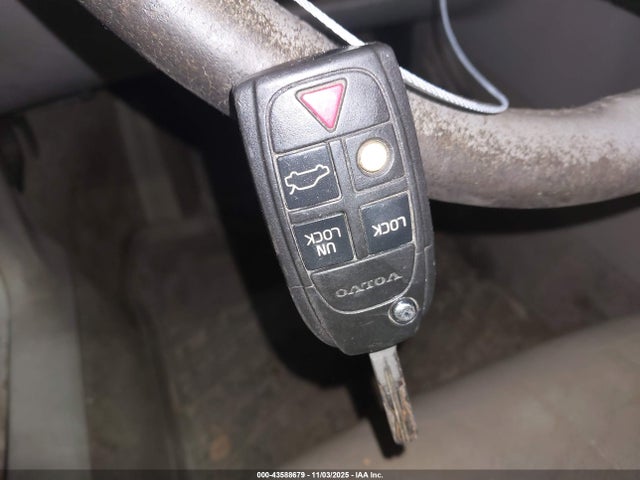 2005 VOLVO XC70 YV1SZ592251189018 Photo 10