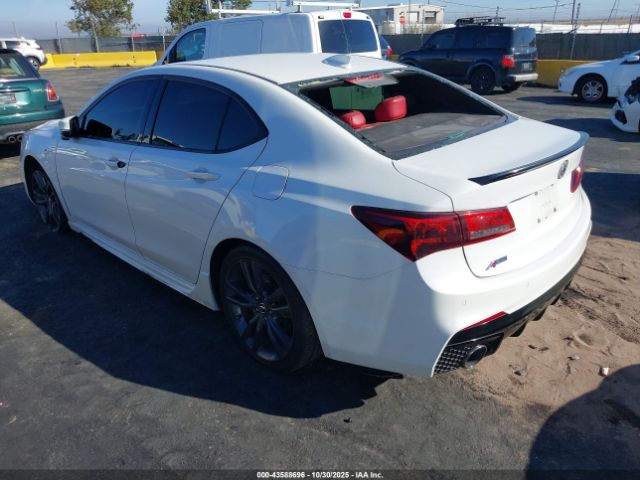 2018 ACURA TLX 19UUB2F62JA013283 Photo 2