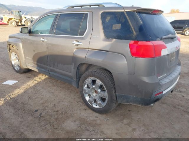 2010 GMC TERRAIN 2CTFLJEY0A6230396 Photo 2