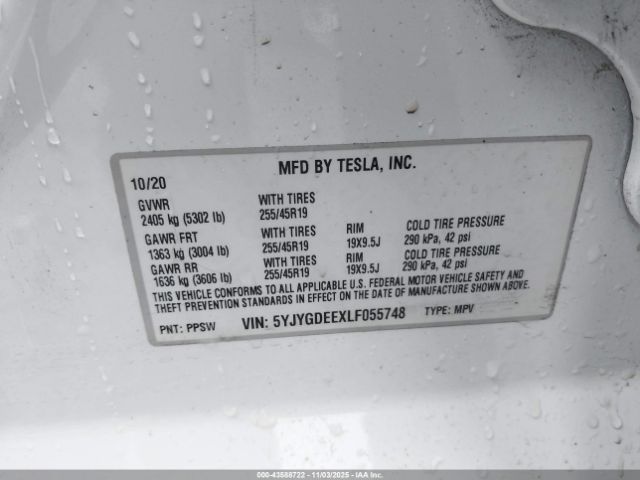 2020 TESLA MODEL Y 5YJYGDEEXLF055748 Photo 8
