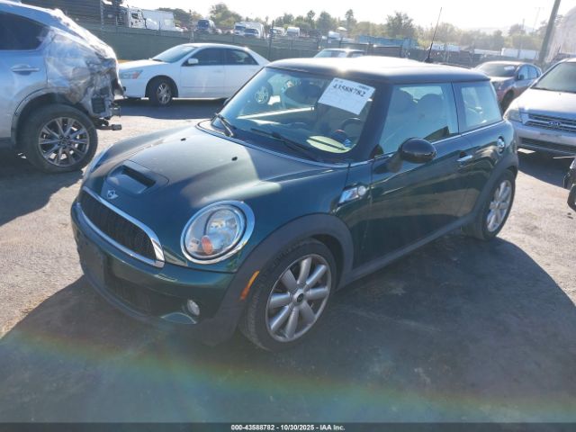 2008 MINI COOPER S WMWMF73598TV38705 Photo 1