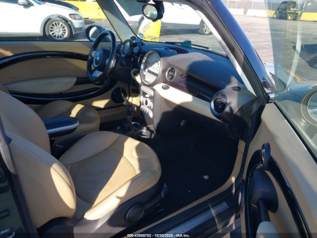 2008 MINI COOPER S WMWMF73598TV38705 Photo 4