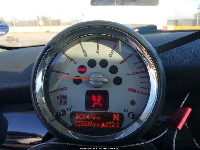 2008 MINI COOPER S WMWMF73598TV38705 Photo 6