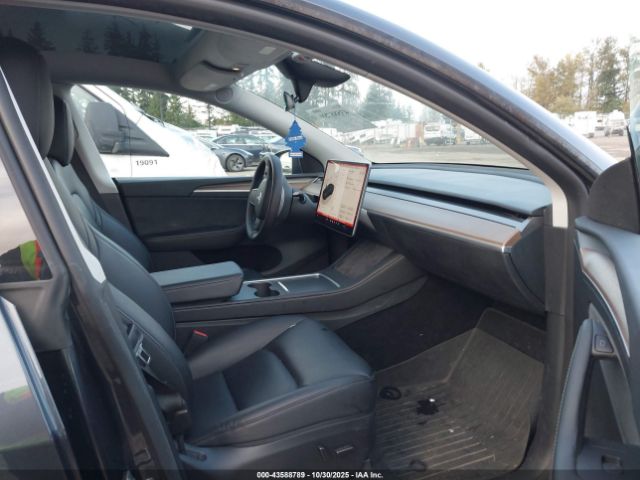 2024 TESLA MODEL Y 7SAYGDED7RF102852 Photo 4