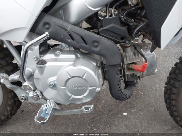 LALJE0210S3300394 Honda Crf110 F