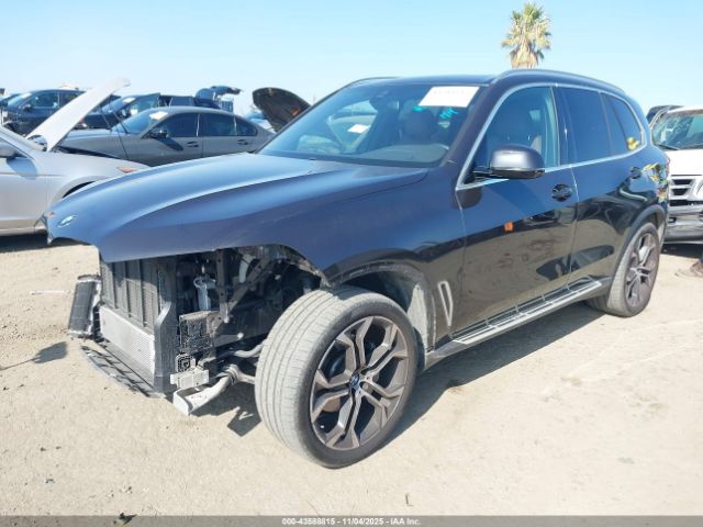 2022 BMW X5 5UXCR6C06N9L05957 Photo 1