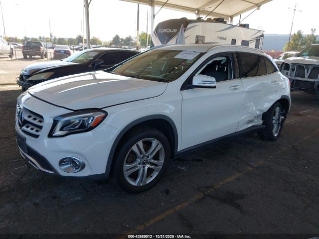 2019 MERCEDES-BENZ GLA 250 WDCTG4EB8KJ553139 Photo 1