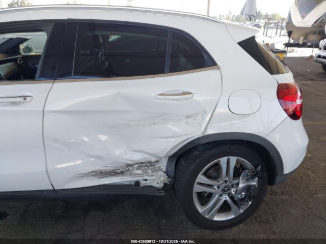 2019 MERCEDES-BENZ GLA 250 WDCTG4EB8KJ553139 Photo 5