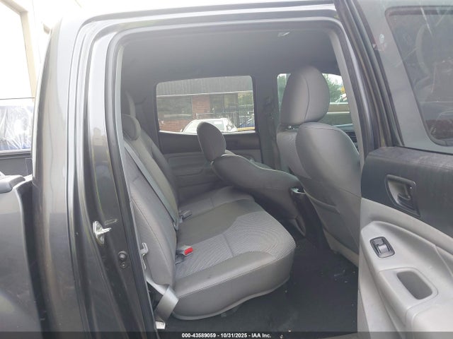 Toyota Tacoma Base V6 2014 3TMLU4EN5EM153717 Image 8