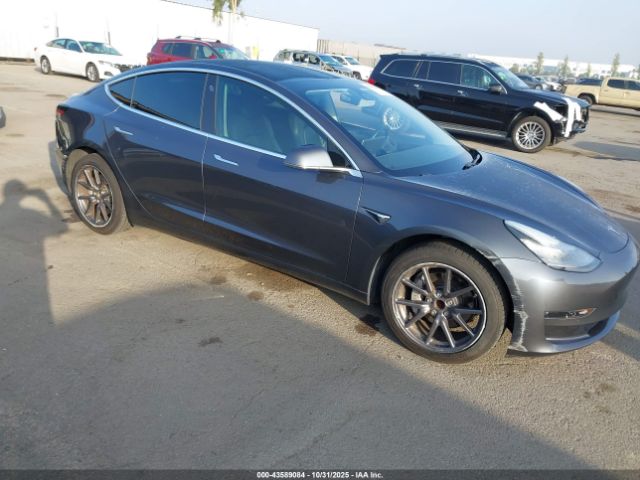 2019 TESLA MODEL 3 5YJ3E1EA5KF411095 Photo 0