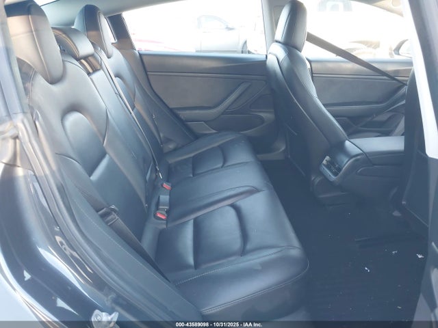 2018 TESLA MODEL 3 5YJ3E1EA1JF154869 Photo 7