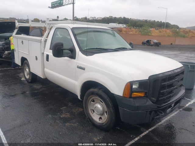 2006 FORD F-250 1FTNF20516EC24692