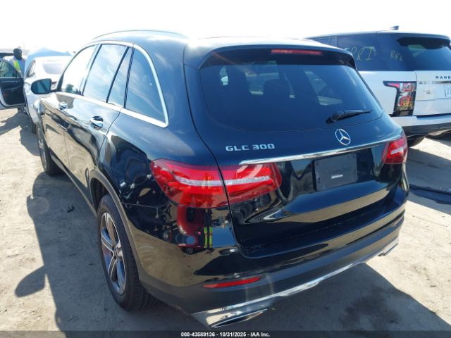 2019 MERCEDES-BENZ GLC 300 WDC0G4JB4KV183907 Photo 2