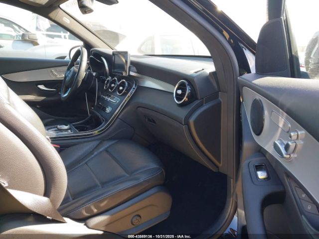 2019 MERCEDES-BENZ GLC 300 WDC0G4JB4KV183907 Photo 4