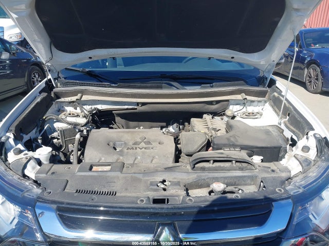 2018 MITSUBISHI OUTLANDER JA4AD3A31JZ029680 Photo 9