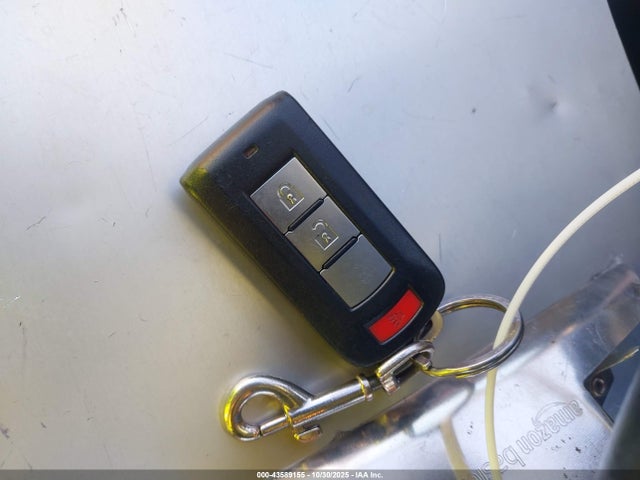 2018 MITSUBISHI OUTLANDER JA4AD3A31JZ029680 Photo 10