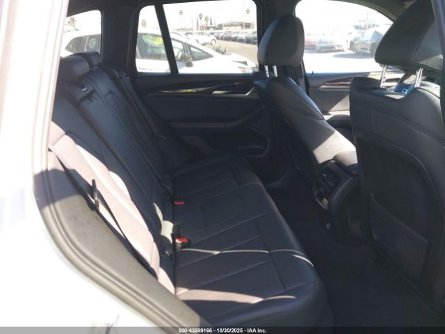 2018 BMW X3 5UXTR9C5XJLD65723 Photo 7