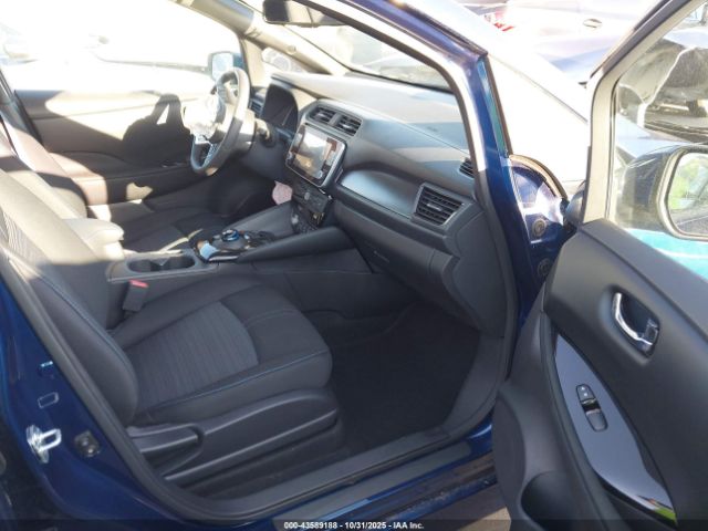 2024 NISSAN LEAF 1N4CZ1CV6RC550899 Photo 4
