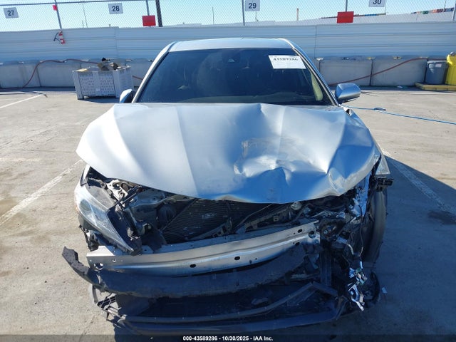 Toyota CAMRY XLE 2022 4T1F11AKXNU014920 Image 13