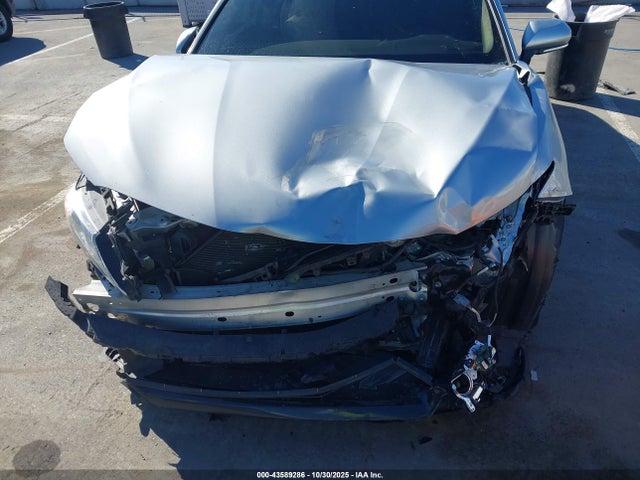 Toyota CAMRY XLE 2022 4T1F11AKXNU014920 Image 6