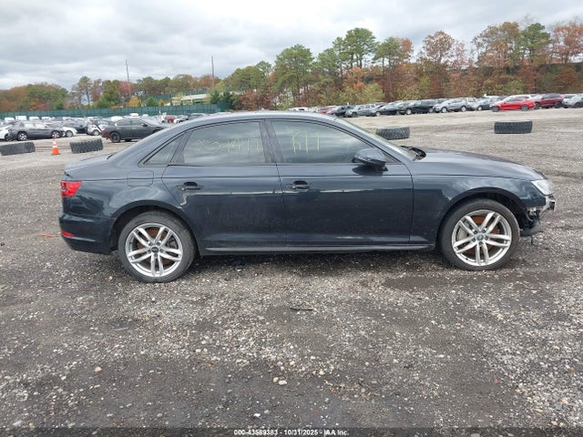 Продажа на аукционе авто 2017 Audi A4 2.0t Season Of Audi Premium, vin: WAUDNAF48HN058713, номер лота: 43589383