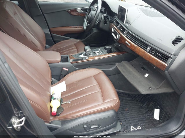 Продажа на аукционе авто 2017 Audi A4 2.0t Season Of Audi Premium, vin: WAUDNAF48HN058713, номер лота: 43589383