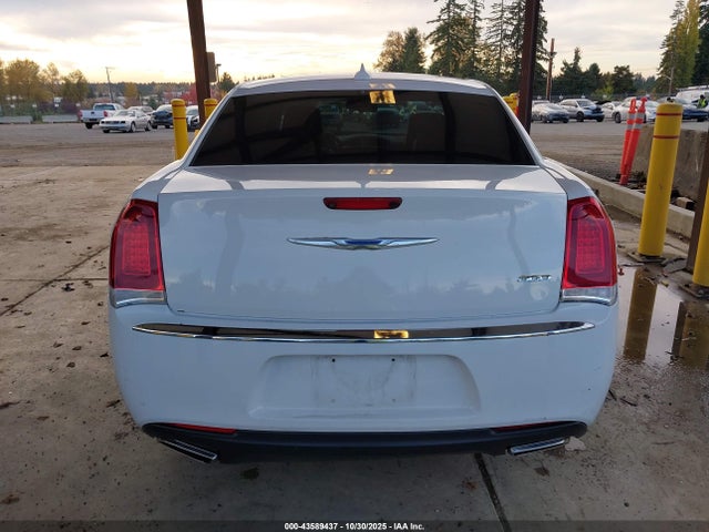 2C3CCAAG6HH661811 Chrysler 300 Limited