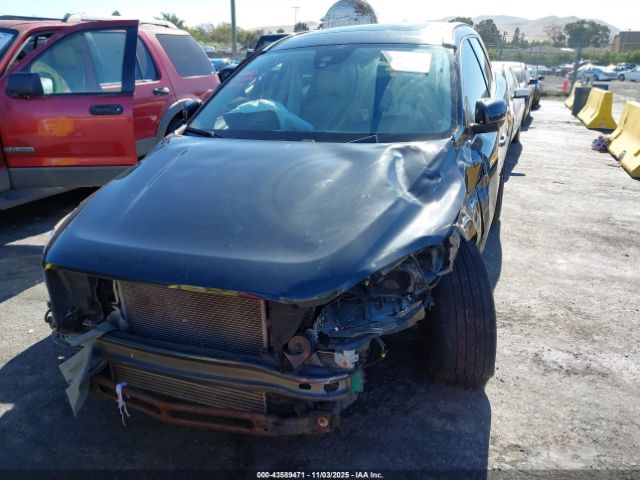 2015 VOLVO XC60 YV4902RK8F2665181 Photo 5